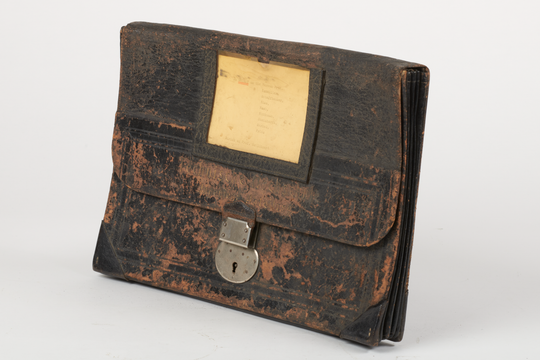 Umlauftasche für vertrauliche Dokumente