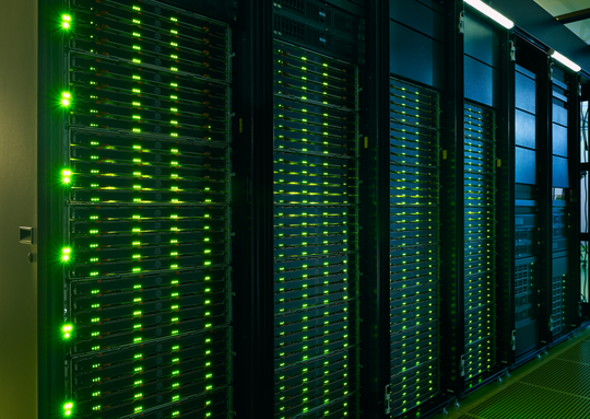 Rechnerschränke im Rechenzentrum des KIT, Aufnahme 2020. Bildrechte: Karlsruher Institut für Technologie.