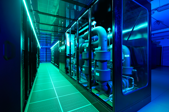 Kühlaggregat im Rechenzentrum des KIT, Aufnahme 2021. Bildrechte: Karlsruher Institut für Technologie.