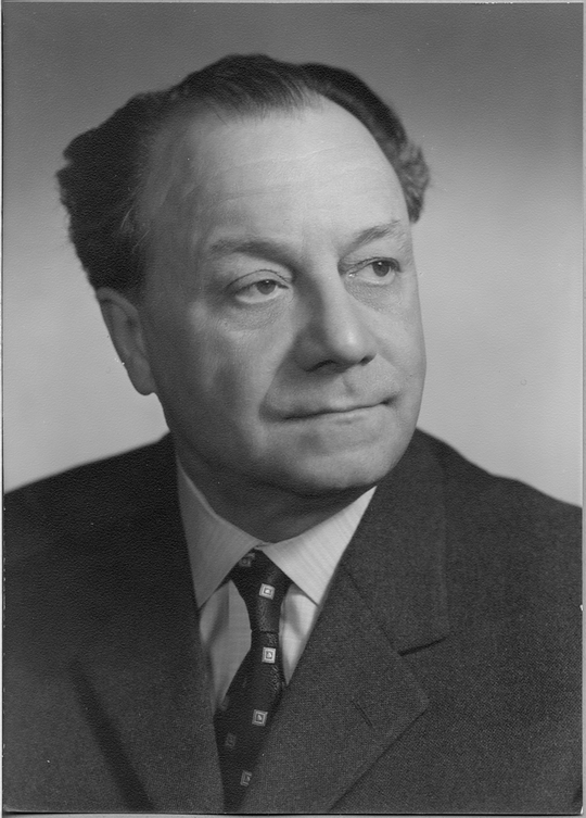 Portrait von Emil Kirschbaum, 1961, Fotografie unbekannter Urheberschaft. KIT-Archiv 28010/I 2544.